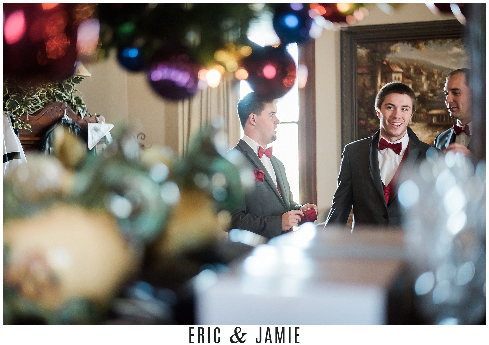 Erica & Kyle Wedding Preview-11_FB.jpg