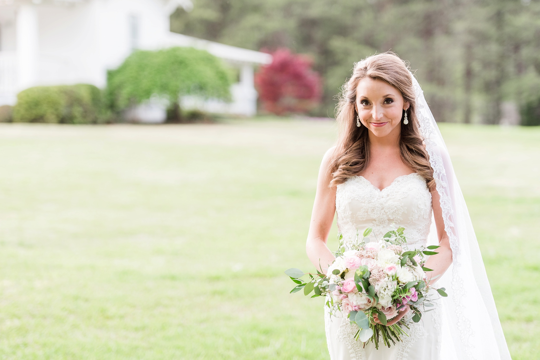 Sonnet House Blush and Gold Spring Wedding | Birmingham Alabama Wedding Photographers_0026.jpg