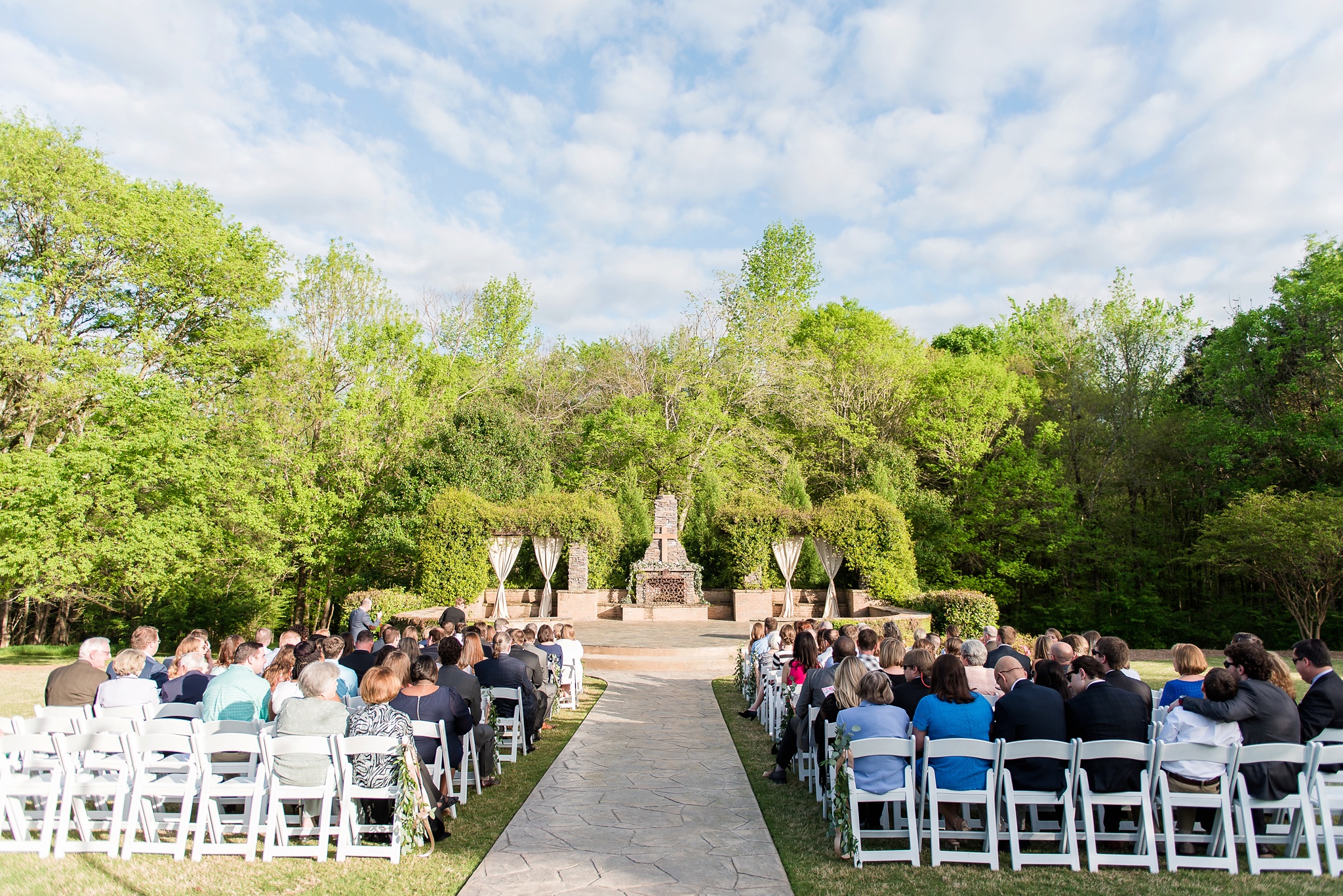 Sonnet House Blush and Gold Spring Wedding | Birmingham Alabama Wedding Photographers_0055.jpg
