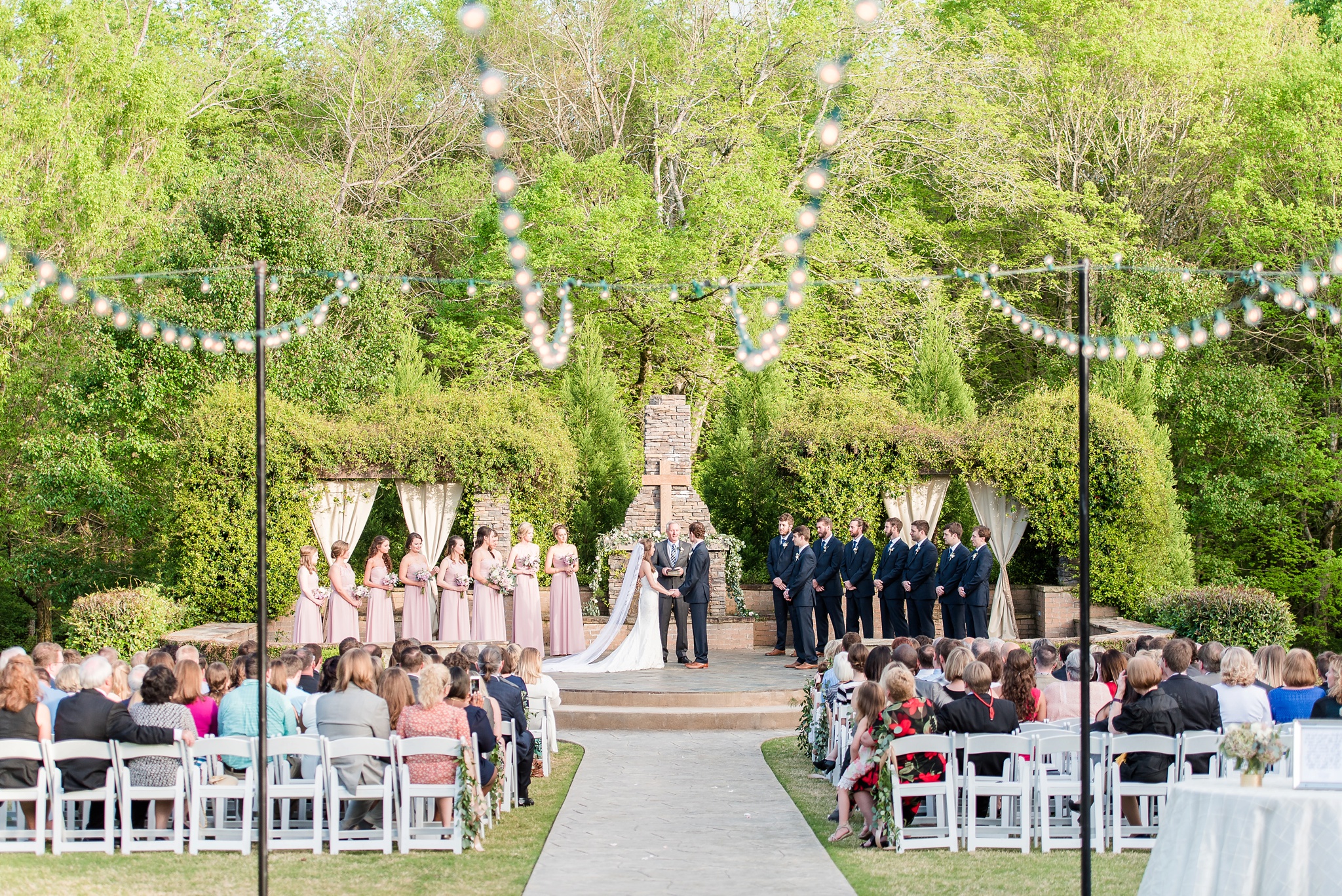 Sonnet House Blush and Gold Spring Wedding | Birmingham Alabama Wedding Photographers_0064.jpg