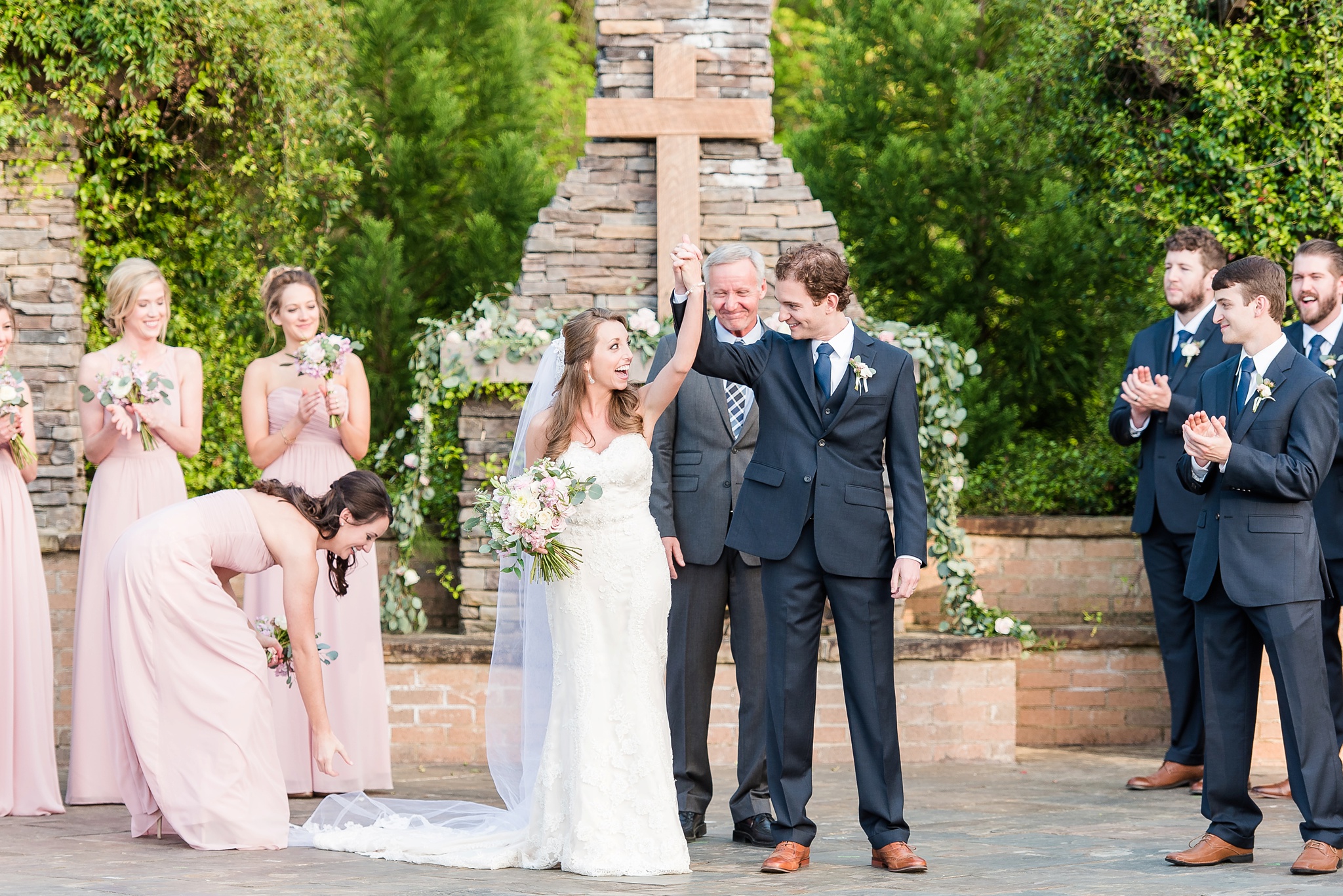 Sonnet House Blush and Gold Spring Wedding | Birmingham Alabama Wedding Photographers_0067.jpg