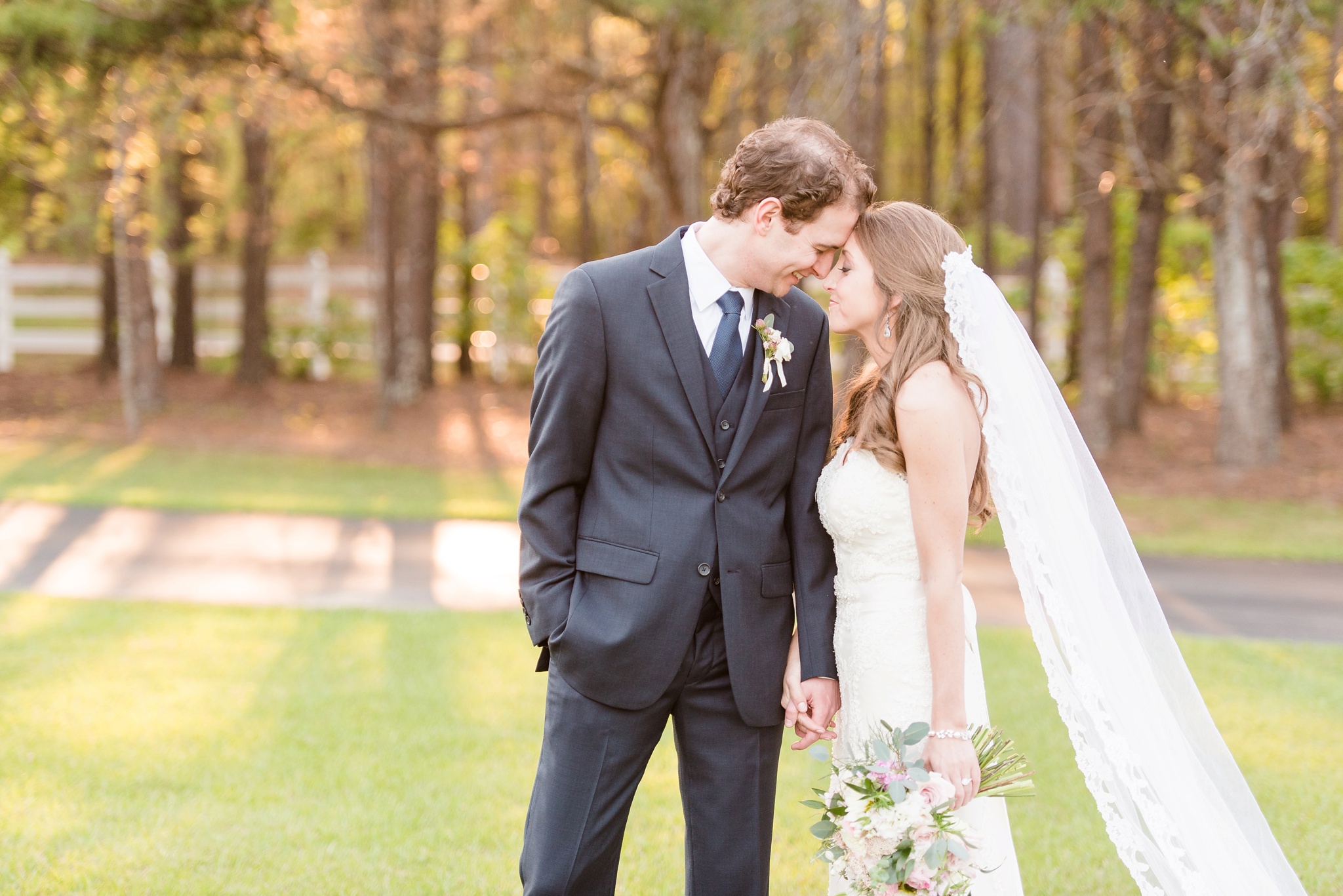 Sonnet House Blush and Gold Spring Wedding | Birmingham Alabama Wedding Photographers_0073.jpg