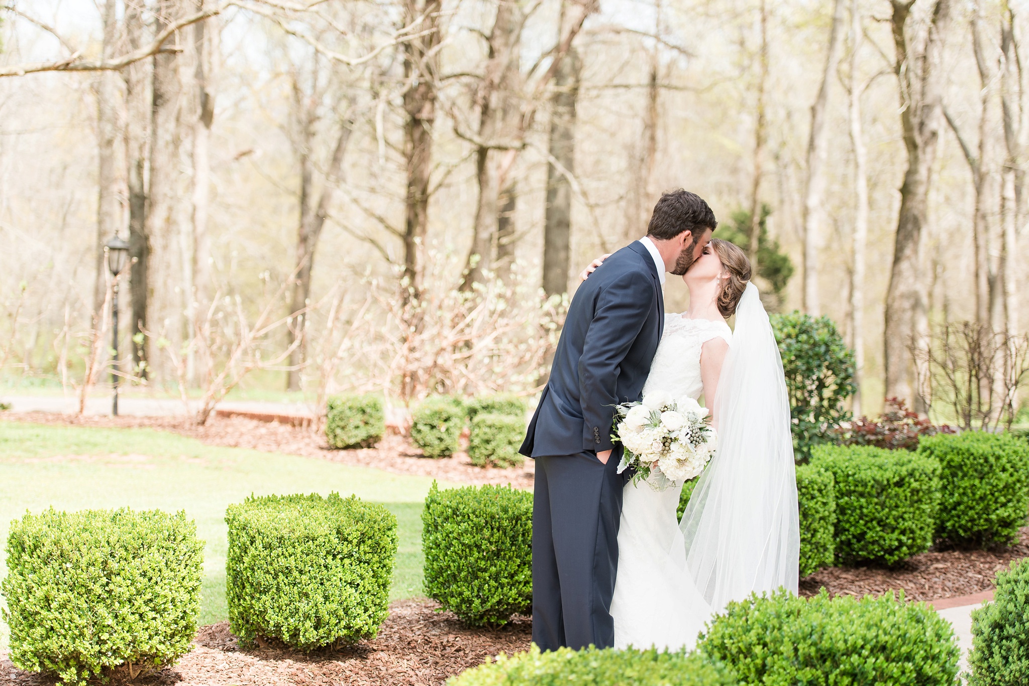 Spring Blue and Ivory Plantation Wedding - Birmingham Alabama Wedding Photographers_0039.jpg