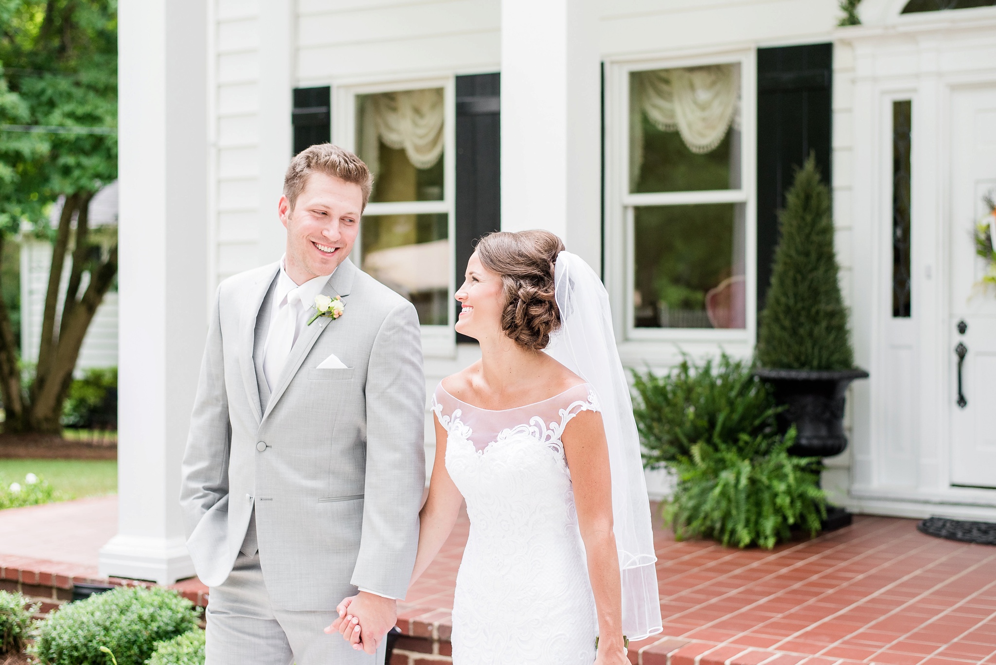 Blue and Pink Spring Manor Wedding | Birmingham Alabama Wedding Photographers_0053.jpg