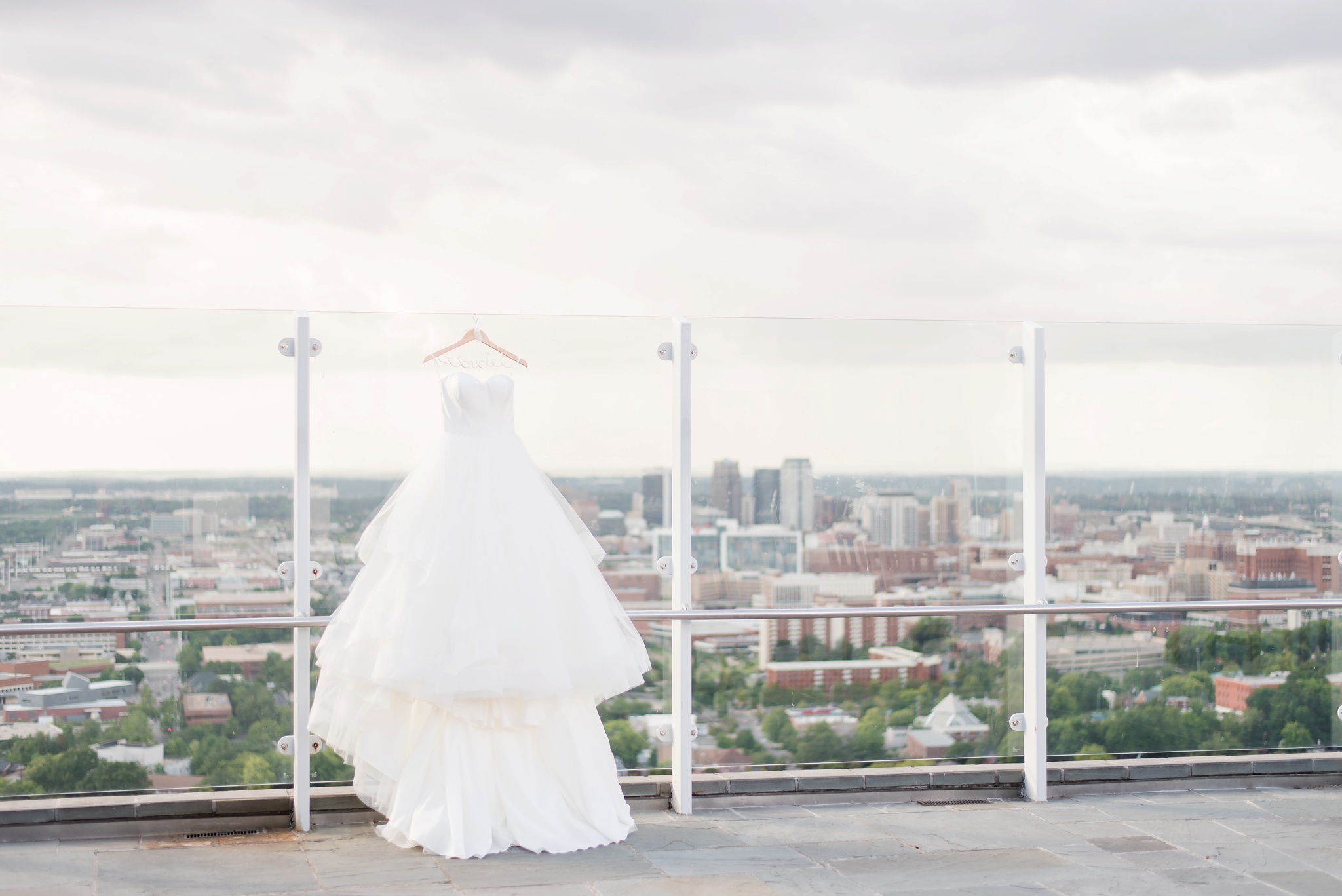 Classic The Club Wedding | Birmingham Alabama Wedding Photographers_0008.jpg