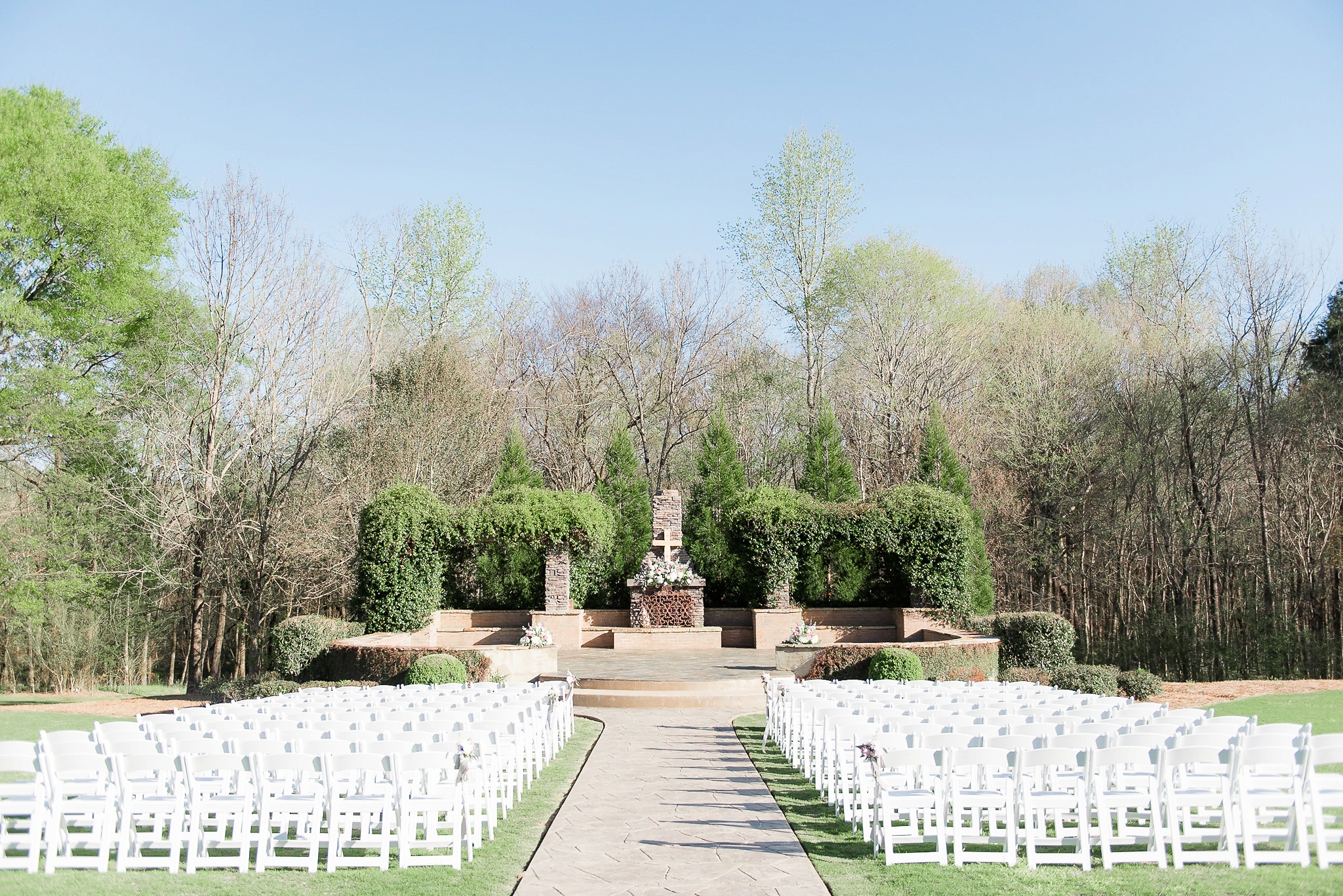 Lavendar Sonnet House Spring Wedding | Birmingham Alabama Wedding Photographers_0048.jpg