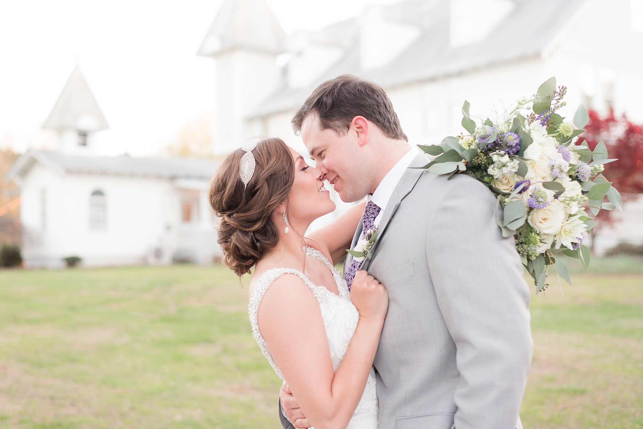 Lavendar Sonnet House Spring Wedding | Birmingham Alabama Wedding Photographers_0070.jpg