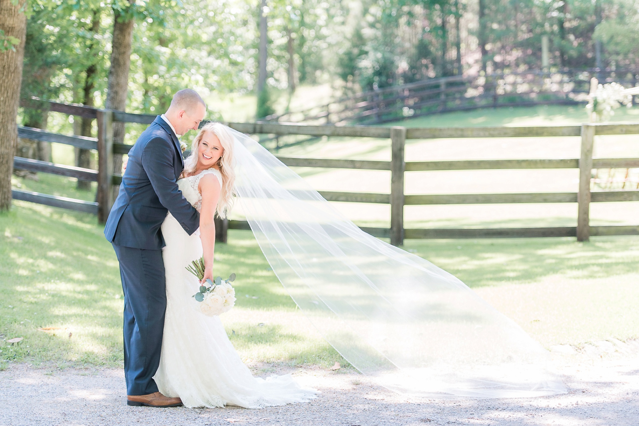 Swann Lake Stables Wedding | Birmingham Alabama Wedding Photographer_0016.jpg