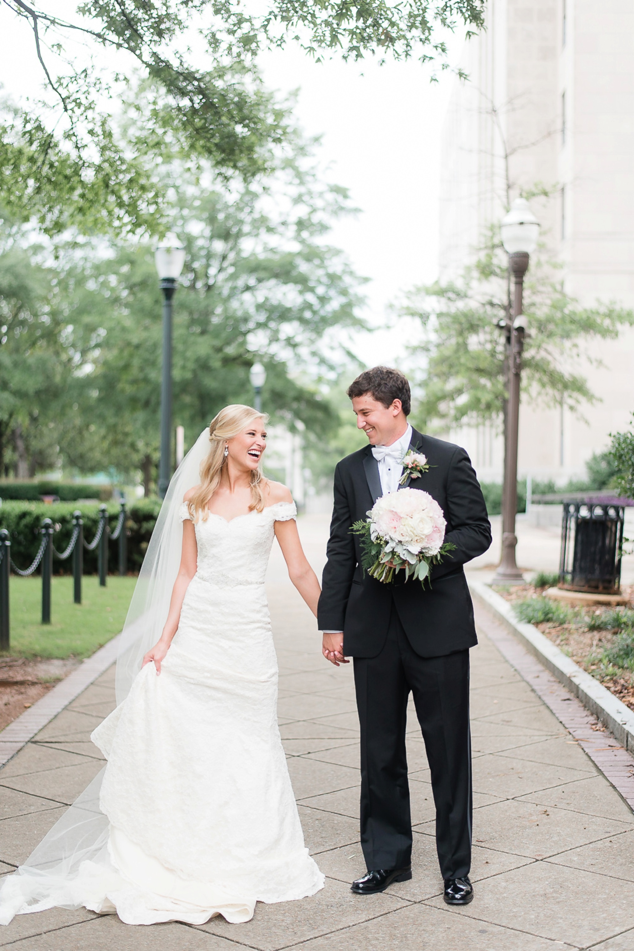 Downtown Birmingham Haven Tutwiler Riverchase Wedding Day | Birmingham Alabama Wedding Photographers_0048.jpg