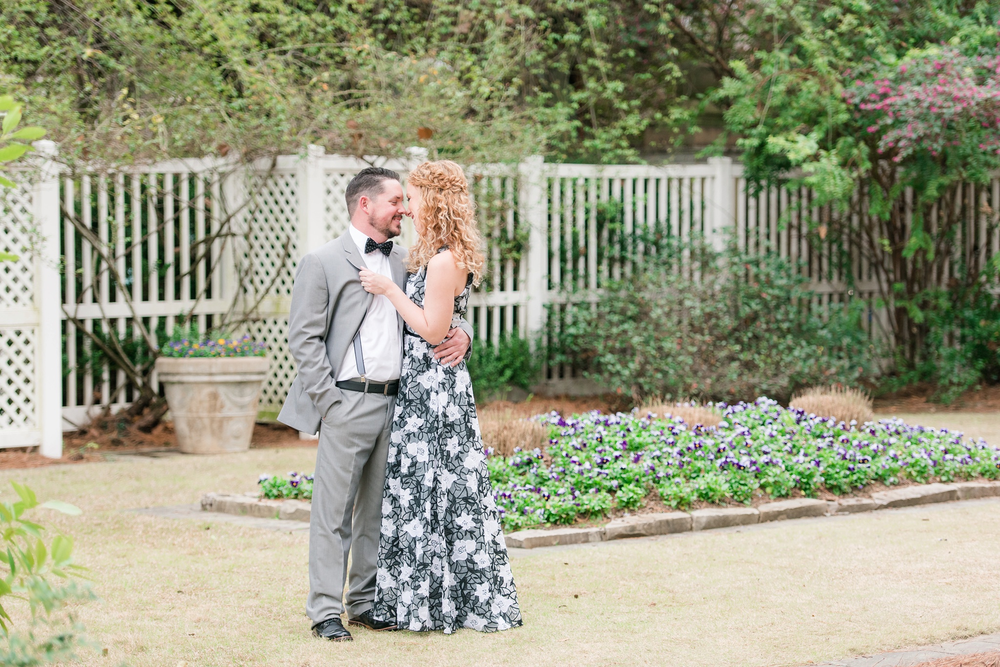Birmingham Botanical Gardens Fall Engagement Session | Birmingham Alabama Wedding Photographers_0004.jpg