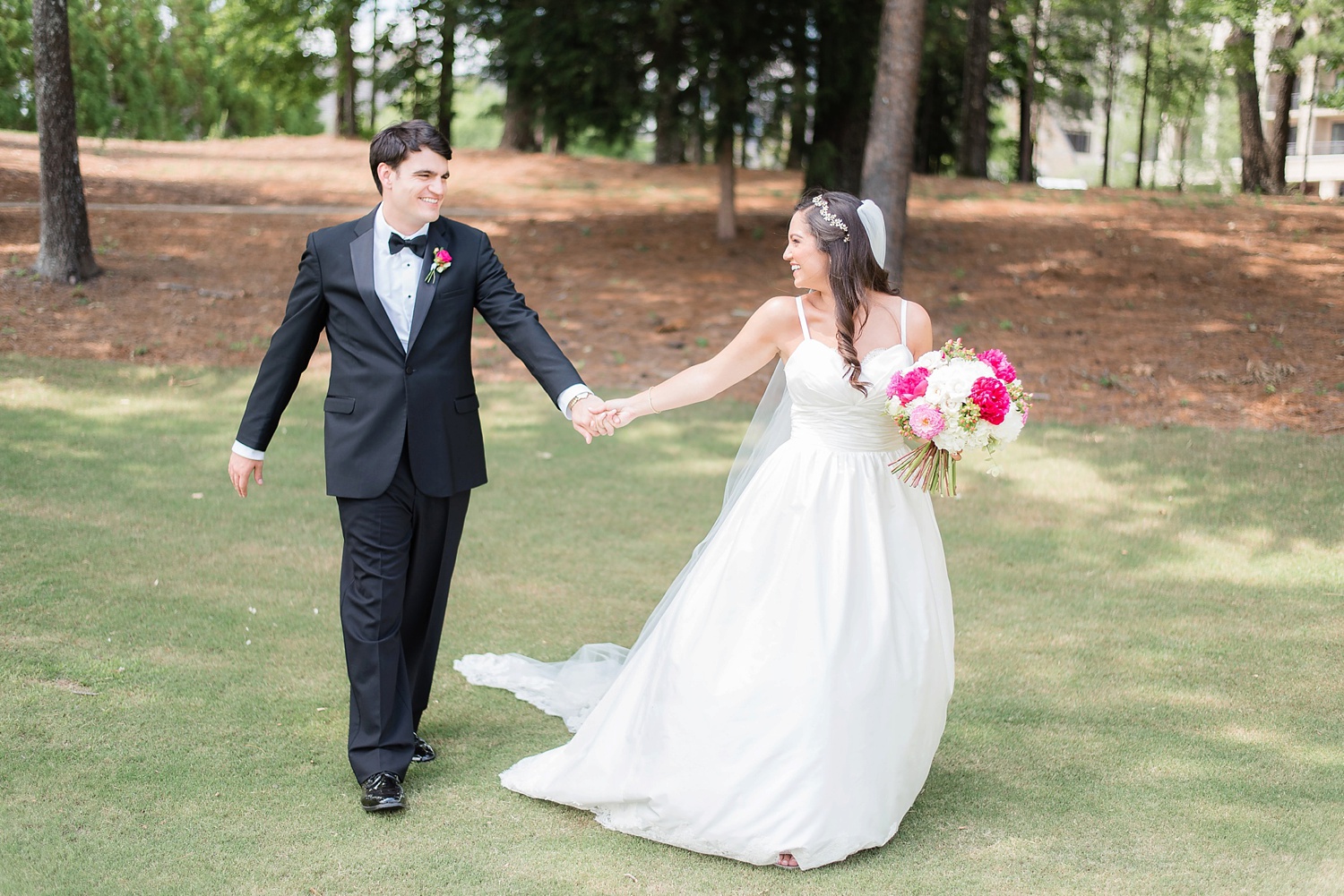 Hoover Ross Bridge Resort Bluff Park Methodist Wedding | Birmingham Alabama Wedding Photographers_0051.jpg