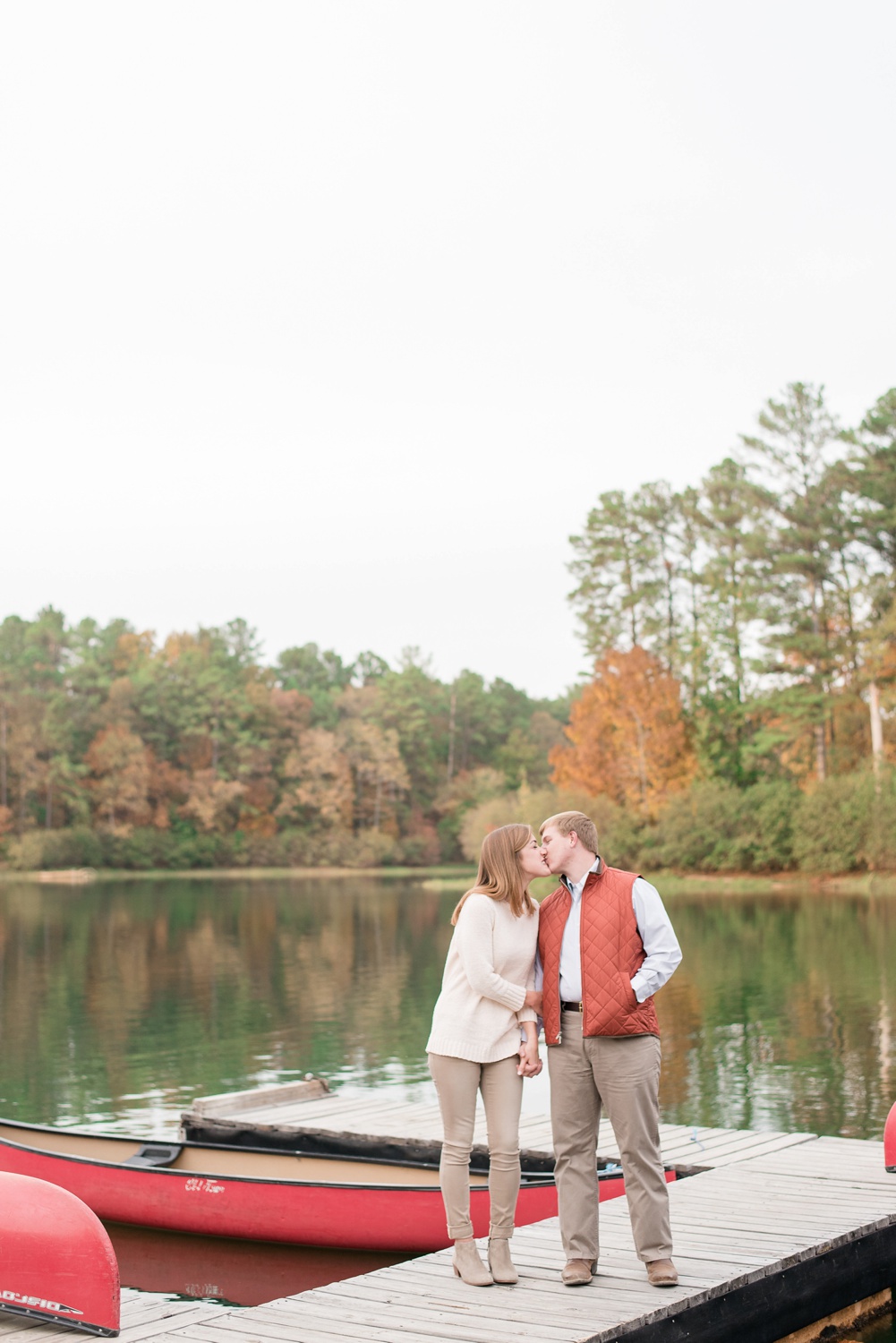 Oak Mountain State Park Fall Pelham Engagement Session | Birmingham Alabama Wedding Photographers_0017.jpg