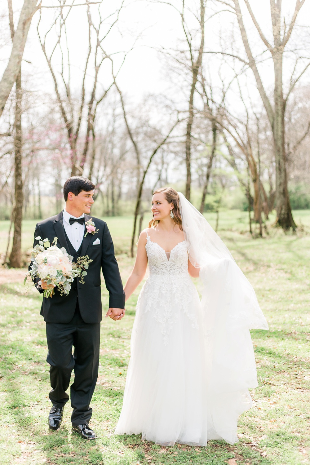 Mathews Manor Wedding Day | Birmingham Alabama Wedding Photographers_0027.jpg