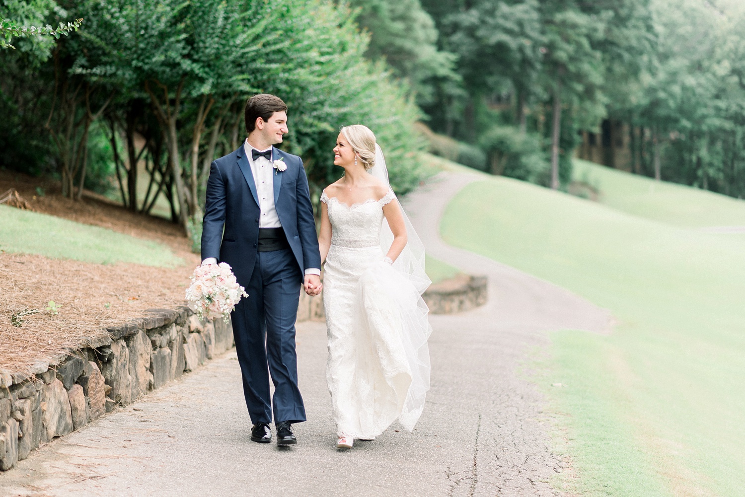 Riverchase Country Club Wedding | Birmingham Alabama Wedding Photographers_0017.jpg