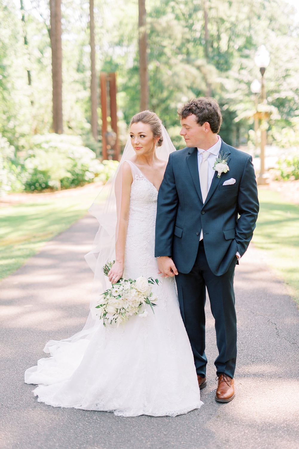 Aldridge Gardens Wedding Day | Best Birmingham Alabama Wedding Photographers_0049.jpg