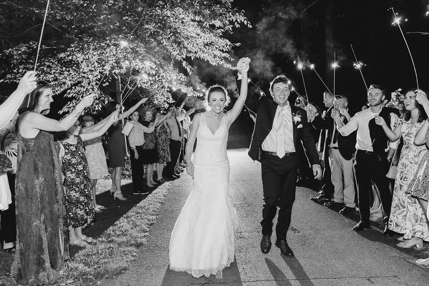 Aldridge Gardens Wedding Day | Best Birmingham Alabama Wedding Photographers_0094.jpg