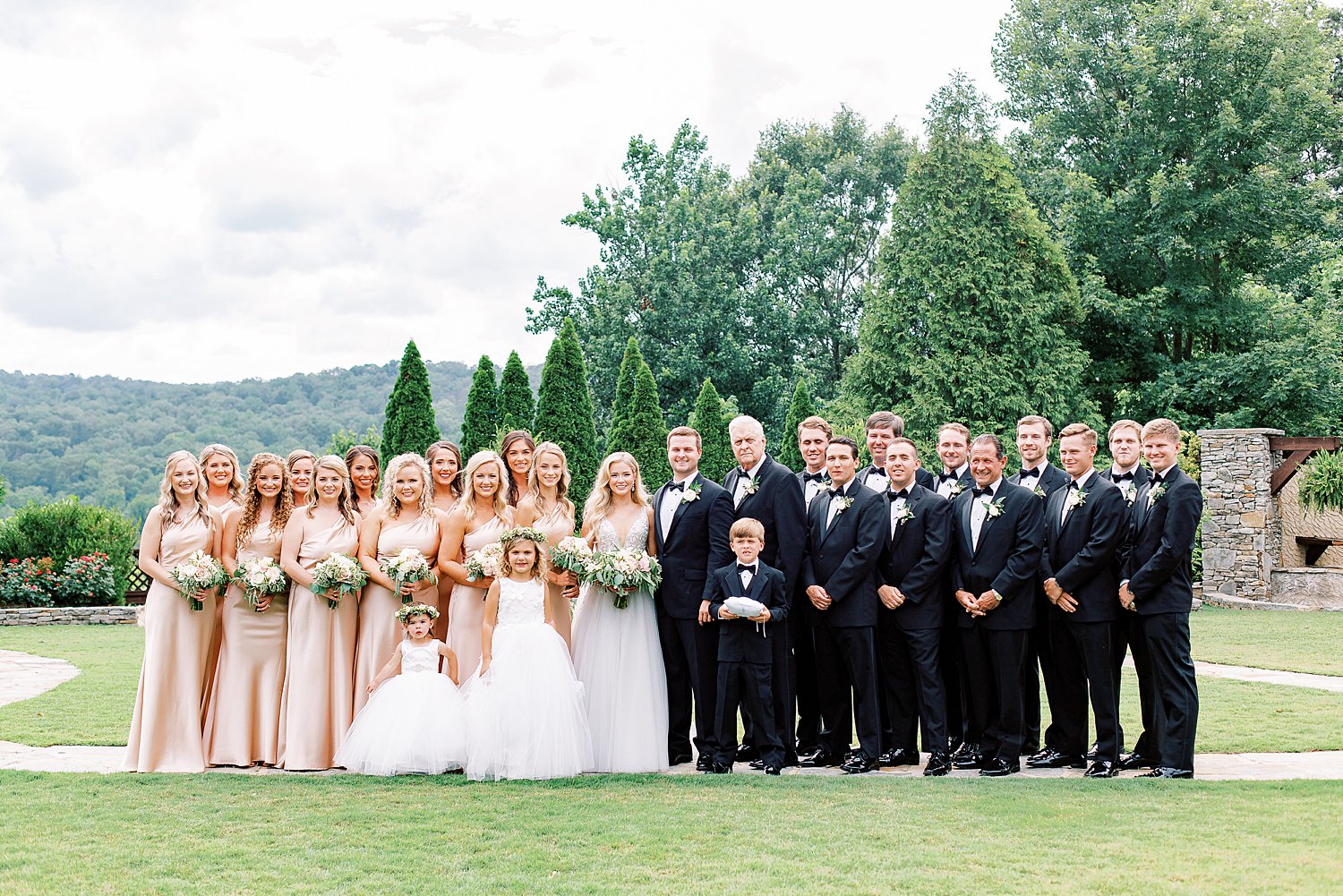 Park Crest Event Facility Hoover Wedding | Birmingham Alabama Wedding Photographers_0029.jpg
