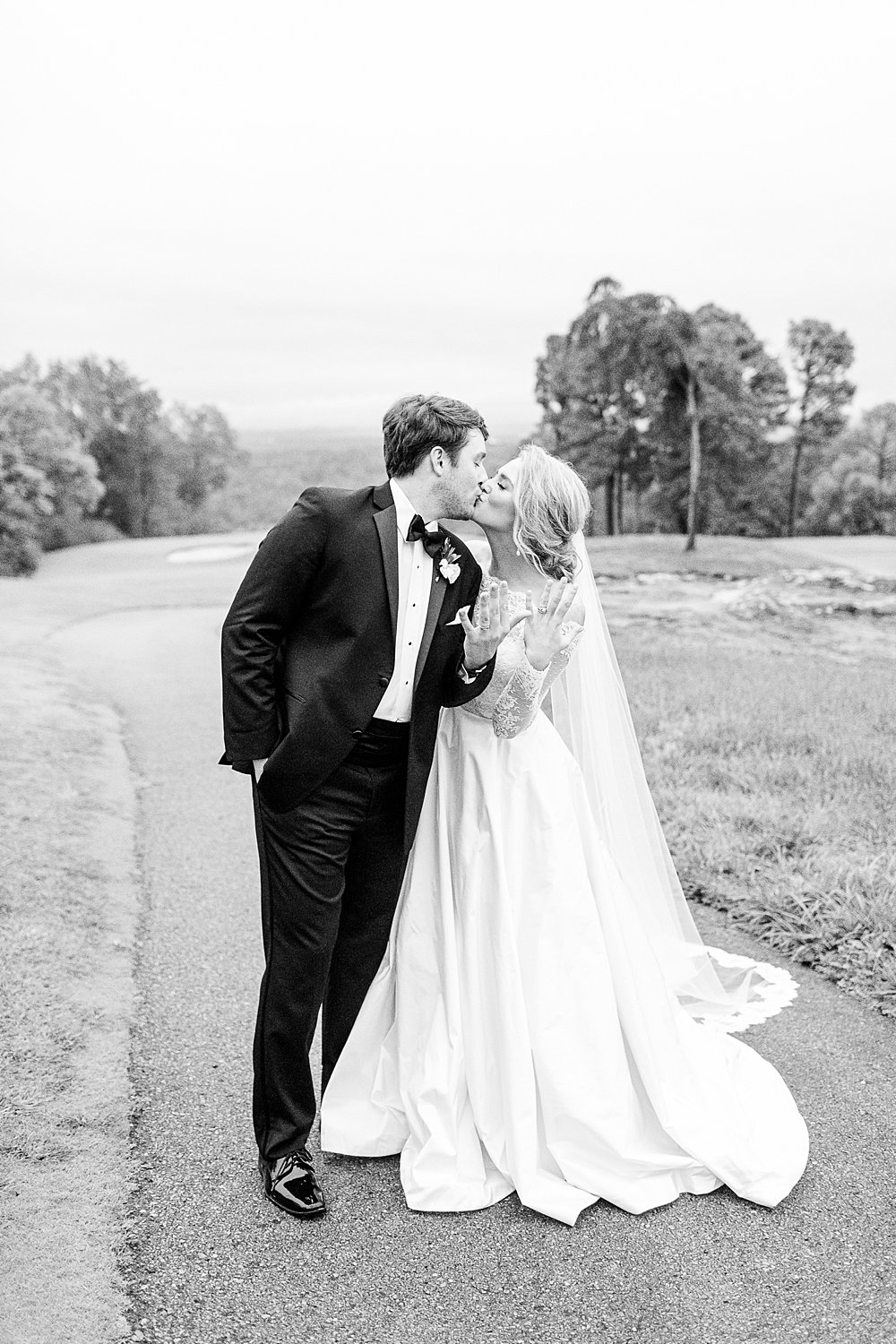 Vestavia Country Club Wedding Day | Birmingham Alabama Wedding Photographers_0053.jpg