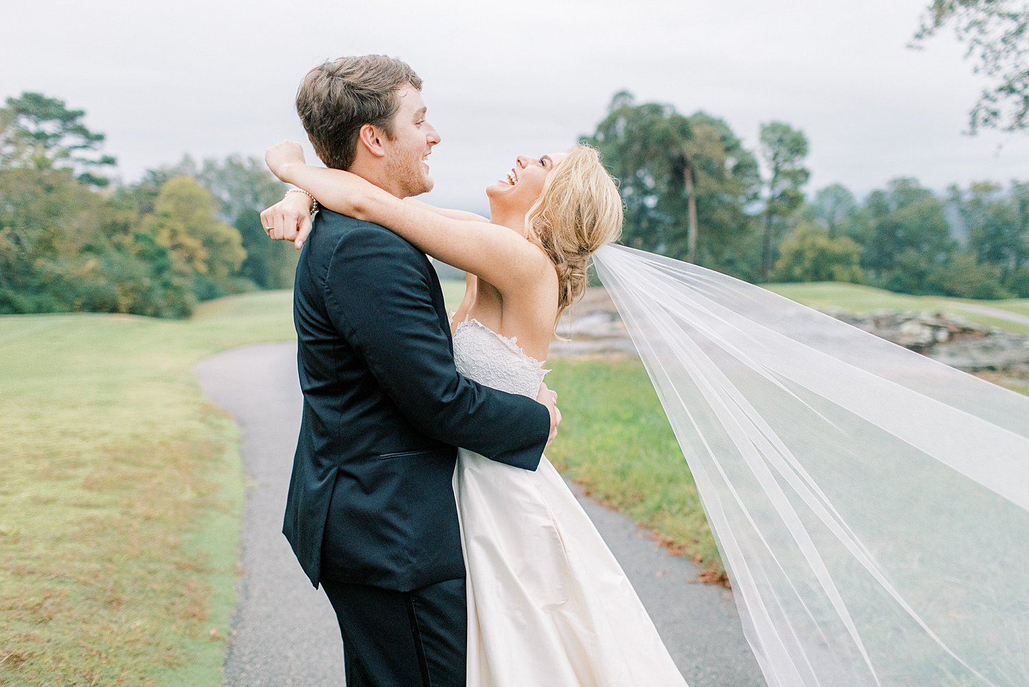 Vestavia Country Club Wedding Day | Birmingham Alabama Wedding Photographers_0056.jpg