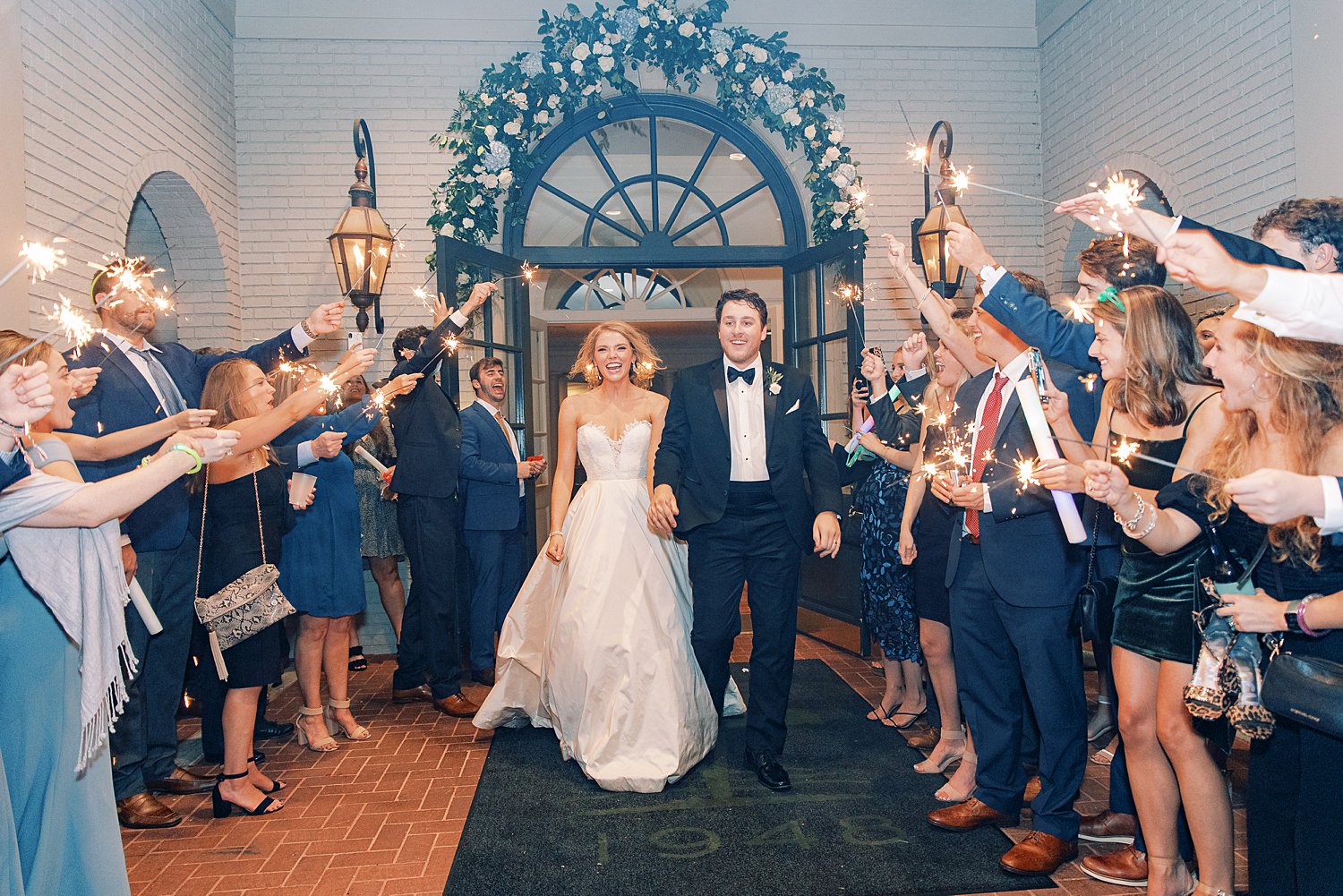 Vestavia Country Club Wedding Day | Birmingham Alabama Wedding Photographers_0063.jpg