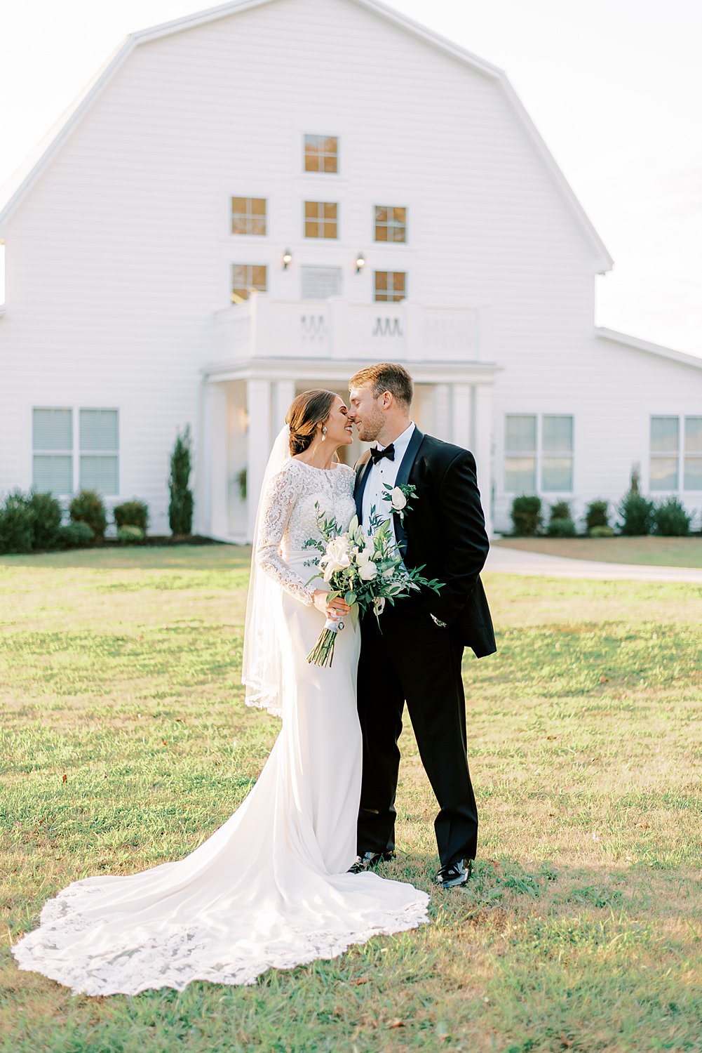 Harvest Hollow Wedding North Alabama | Birmingham Alabama Wedding Photographers_0050.jpg