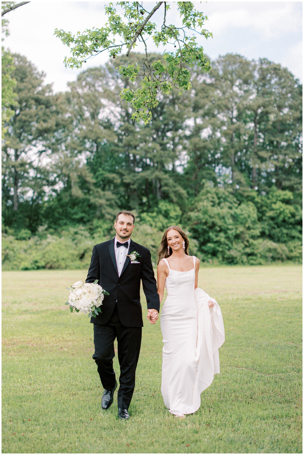 Lakeside Private Residence Wedding Day | Birmingham Alabama Wedding Photographers_0017.jpg