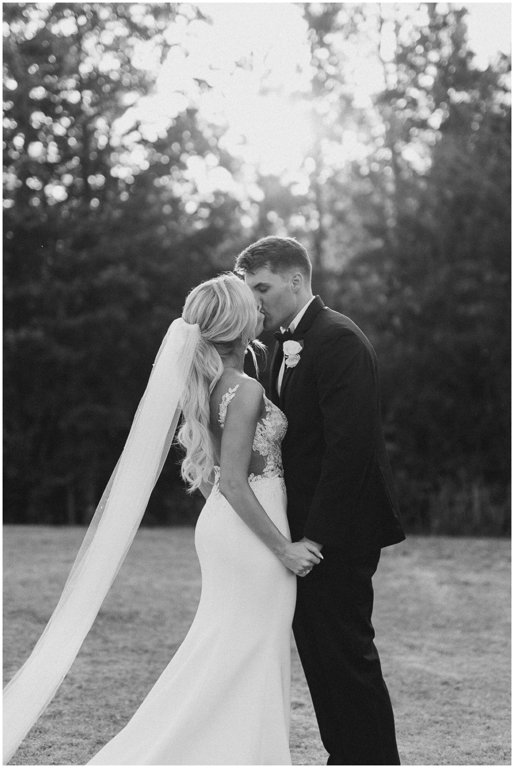 Barn at Smith Lake Wedding Day | Birmingham Alabama Wedding Photographers_0069.jpg
